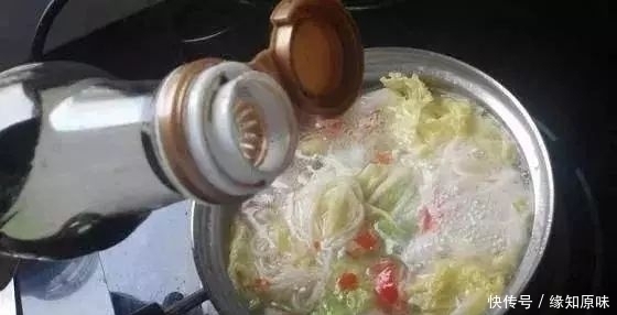好吃|面馆师傅煮面条时,很多人少做了这2步,难怪面条不好吃