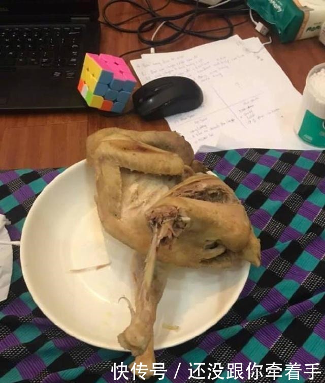 爪子|一爪子灰飞烟灭，化骨绵掌