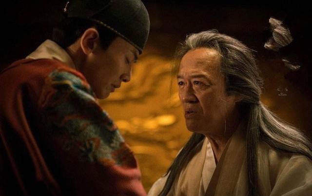 难亡|倘若魏忠贤还在，崇祯不死明朝难亡，皇太极何必嚣张