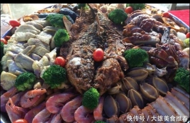 老板|老板请客,只点3个菜,都说老板太小气,上菜的时候大家都看呆了