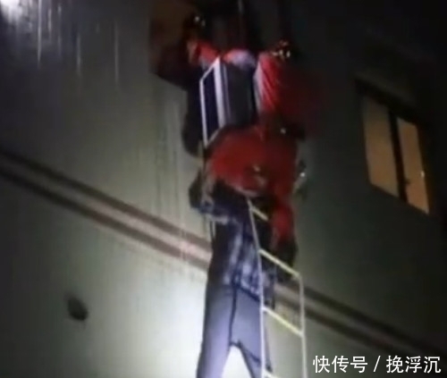 足浴|男子去足浴店消费几百块却只给1元钱，结果男子的举动让人吃惊