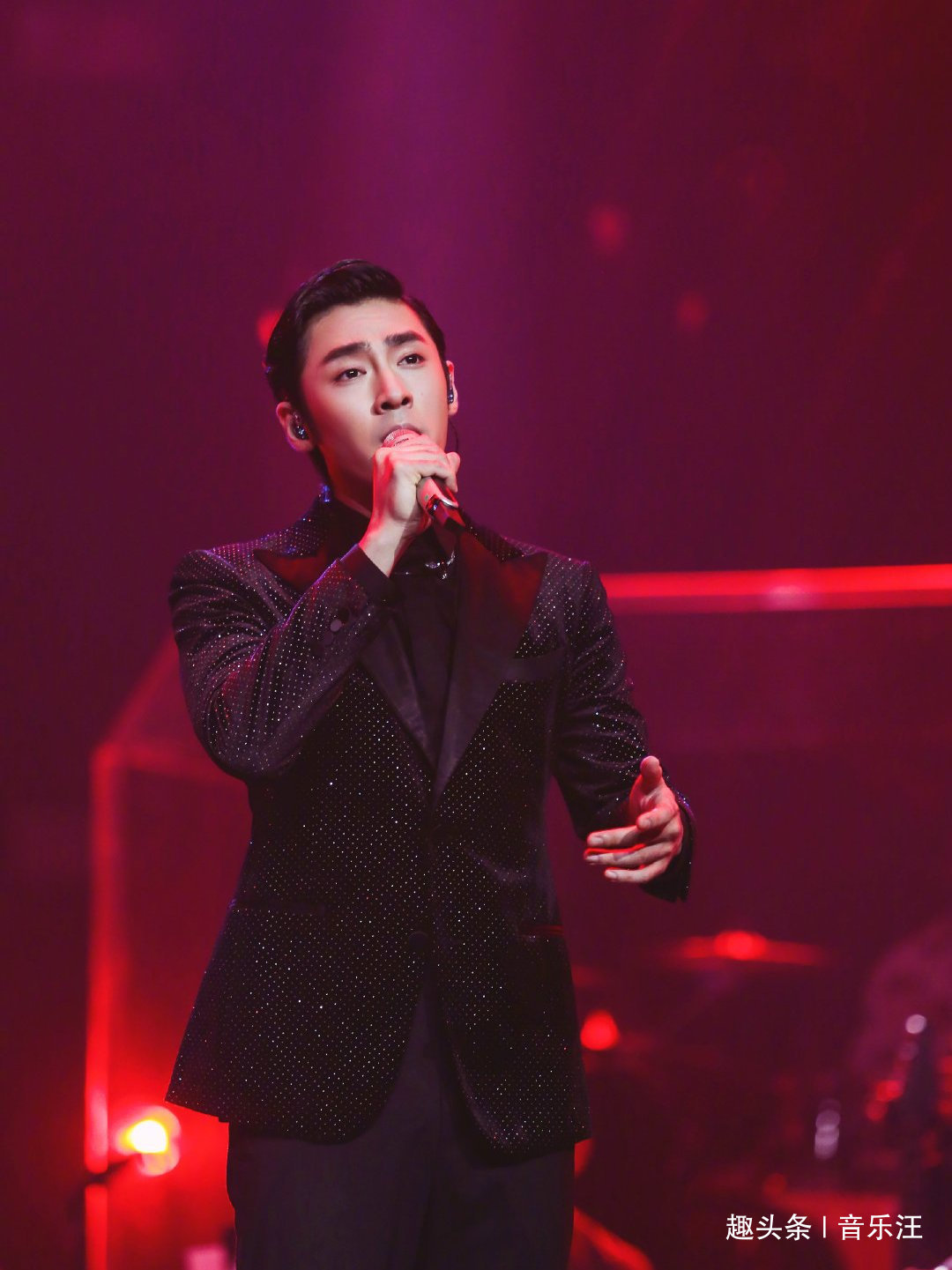 卸磨杀驴|意难平!曾在《歌手》救场的男团沦为工具人,节目组“卸磨杀驴”