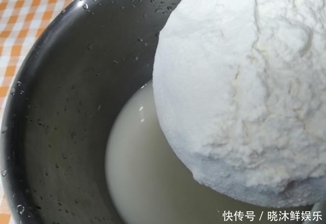 面团|现蒸馒头这样做，20分钟就搞定，香甜软糯，简单好吃，早餐不再愁