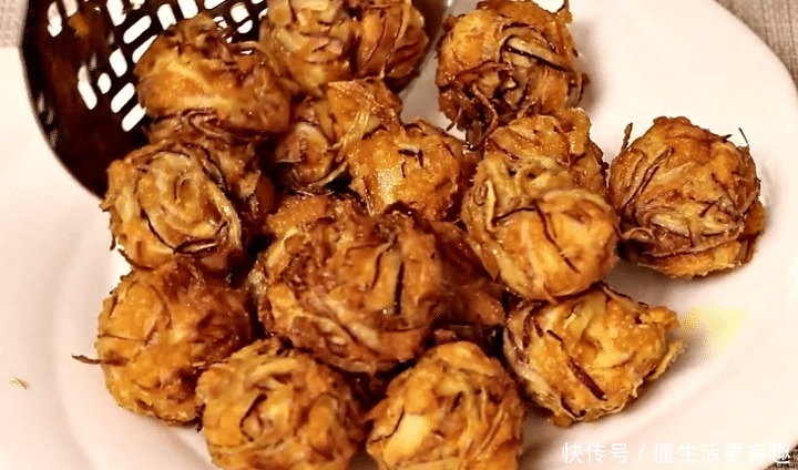 洋葱炒|夏天,遇到此菜要多买,5毛钱一斤,比豆角便宜,做成丸子特香