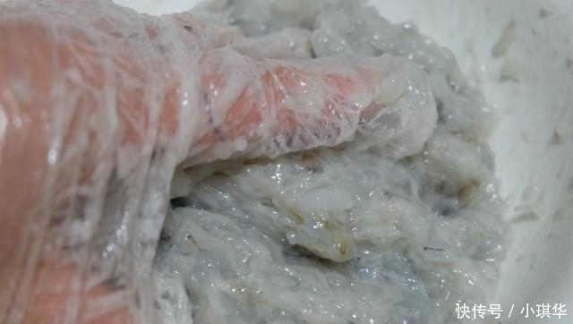 手工|手工虾滑营养好,做法简单,老人孩子都应该常吃,贵点也值!