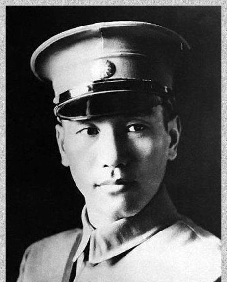  不胖|蒋介石为啥终身不胖？与两个因素有关