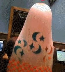 场合|搞笑GIF:妹子,搞笑要分场合,阿姨让你弄的都不知所措了