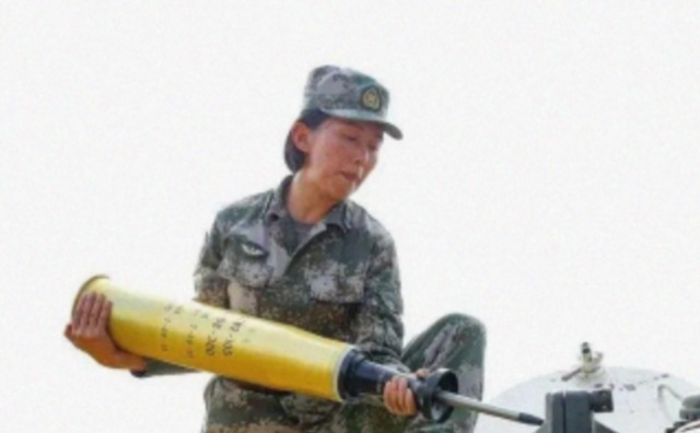  为啥|又粗又长不一定强？我国15式轻坦为啥只用105mm“小炮”？
