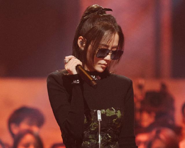  中国|《中国新说唱》周梓倩成为热门选手，她是在复制“虞书欣”路线吗