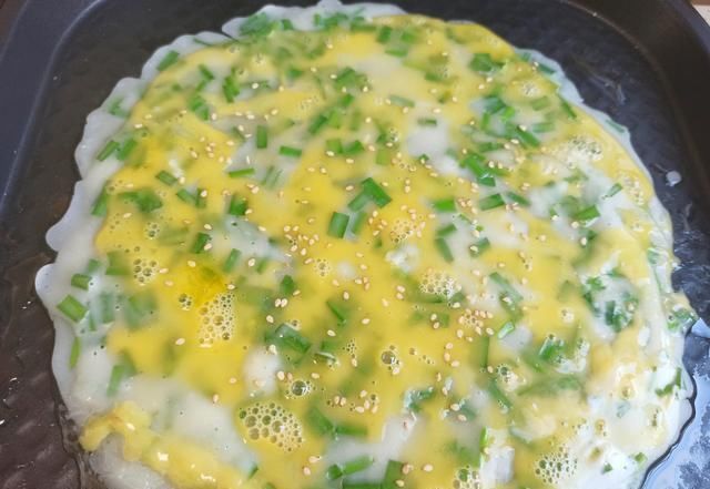  松软|好吃的早餐饼做法，松软可口，营养美味，5分钟出锅，凉了也不硬