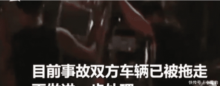  全责|外卖车被风吹倒砸到奔驰，交警：快递员负全责，小伙搬出“道交法”怼交警