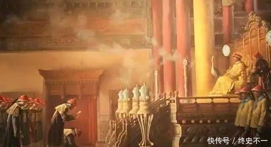 笏板|古代官员手拿板子上朝，这是干啥用的？清朝时却又不拿了？