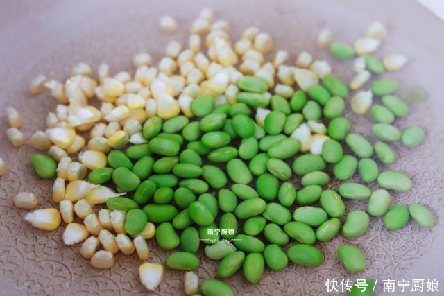 南瓜|南瓜别再做南瓜饼了,教你最新做法,好吃又营养,10分钟就出锅