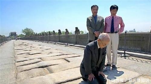 求见|日本老兵来华谢罪,求见一名女子,说为了她,我只用空枪上战场