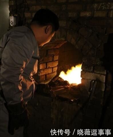 锻打|谁说中国打造不出好刀, 农村铁匠用中国古法锻打出世界名刀