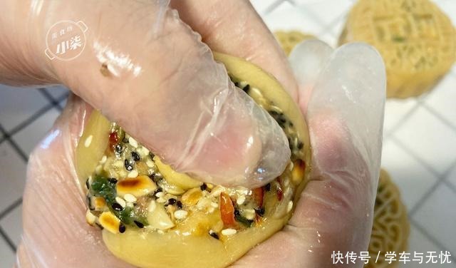 做法|五仁月饼做法来了,配方详细讲解,无难度,中秋自己在家都能做