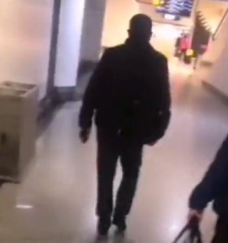 改名|张嘉译改名“张嘉益”,工作室认证已更新