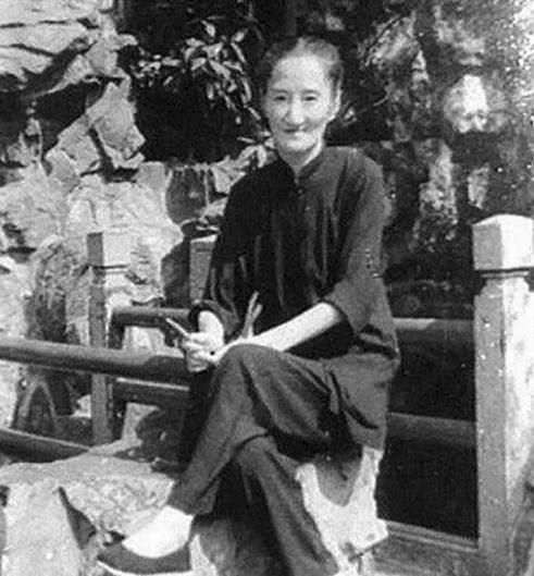 王庚|陆小曼究竟是个怎样的女子？一流交际花，吸食鸦片，不到中年牙齿烂光