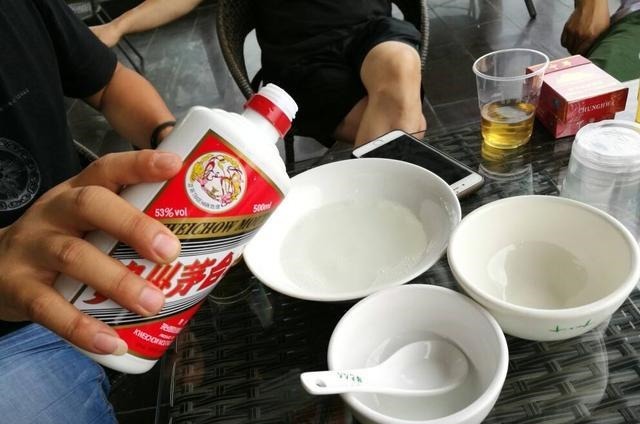 台湾人|中国最不能喝白酒的省份,连茅台都不畅销,沦为倒数第一绝对不冤