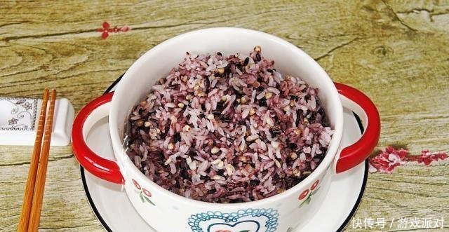 胖子|粗粮这么做低糖好吃又健康,糖尿病人也能敞开吃,胖子吃了还能瘦