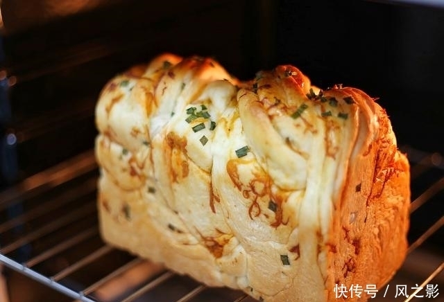 发酵|用了4年的吐司配方,只需一次发酵也能柔软似棉花,放3天也不硬