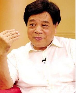 赵忠祥|看完赵忠祥的书法，再看陈佩斯的书法，网友：闹着玩的吧？