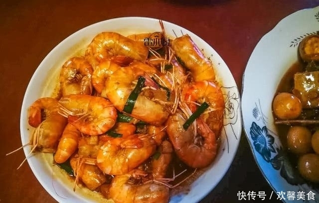弟媳|周末家人团聚,弟媳做了8个家常菜,味道不输大饭店,全部光盘