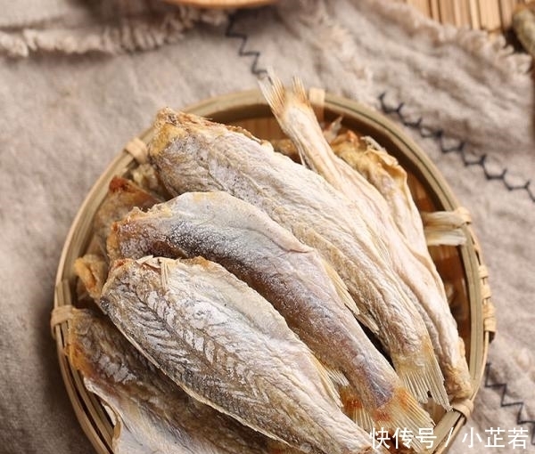 成箱|北方人不敢吃,南方人成箱屯过年吃,外国人!好吃到舔手指