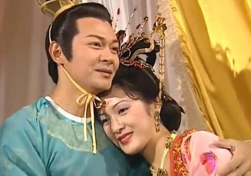 神魂颠倒|杨玉环到底有何特别之处为何把唐玄宗父子迷得神魂颠倒