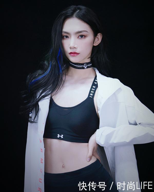 不火不|曾可妮决赛跳舞把肩带都跳断了舞台反应能力太强,不火不应该