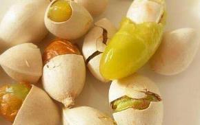 卖不动|最“慢熟”的果子,3年才结果,曾2元一斤卖不动,现想吃买不起