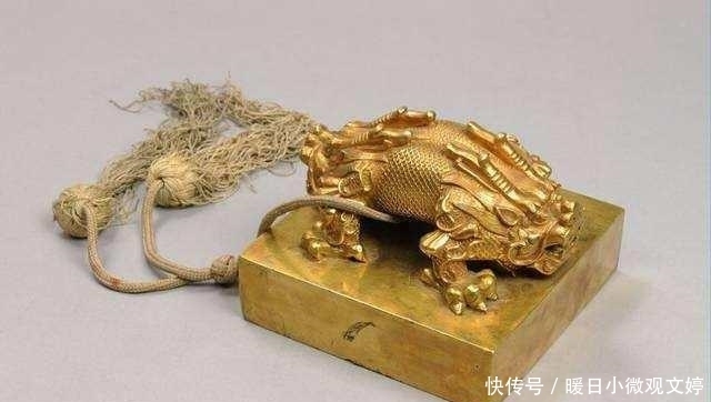  珍宝馆|1962年小伙看上故宫宝贝，偷走9个国宝，因太重被抓，称重达48斤