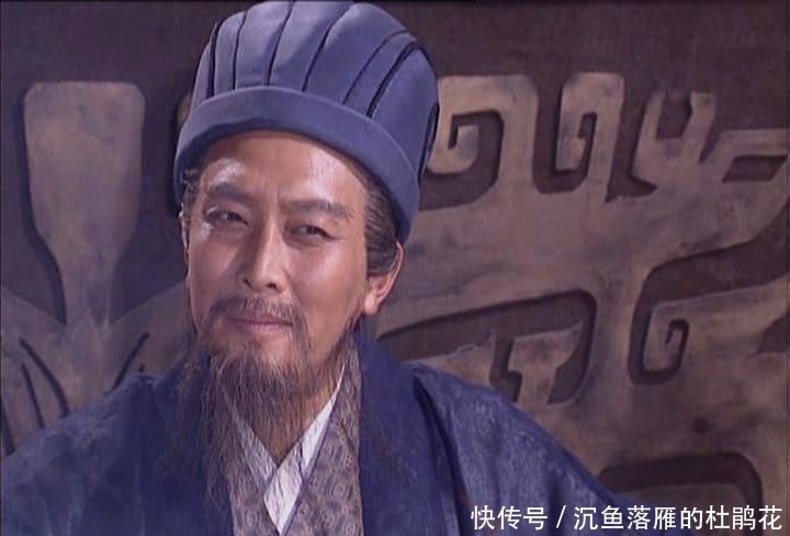 马谡|关羽张飞多次违抗军令,为何诸葛亮都不处理,马谡犯一次就斩首?