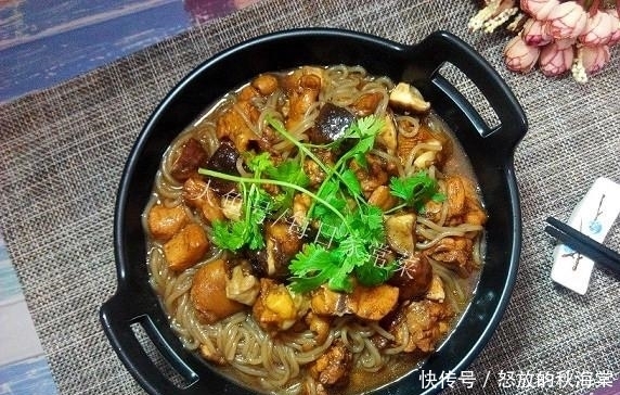 比肉|粉条怎么可以比肉还好吃!简单易做的鸡肉炖粉条,走起!