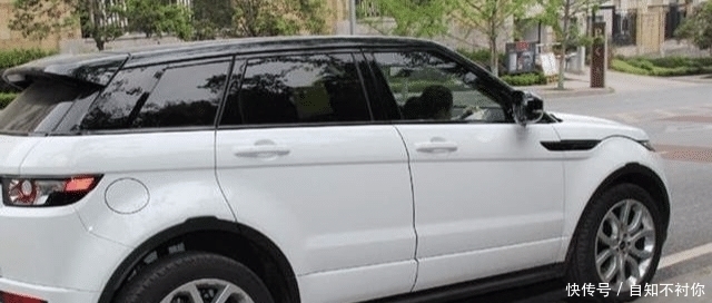  追尾|女子开路虎被追尾，肇事小伙害羞称：现在去交警队还是去民政局