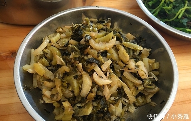 盛情难却|姐姐家请吃饭,姐夫下厨做了一桌客家菜,又吃又拿盛情难却!