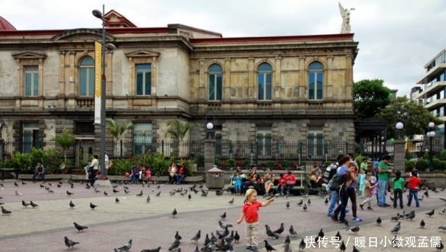 旅游业|世界上第一个没有军队的国家, 靠着和中国搞贸易, 小日子过得挺美