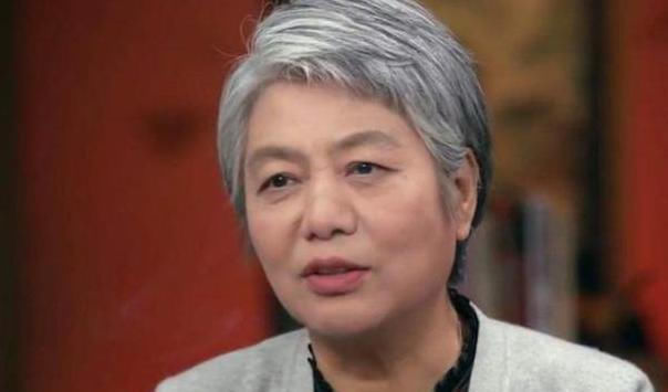  浪费|李玫瑾教授没必要给孩子报的3种兴趣班,对孩子没作用还浪费钱