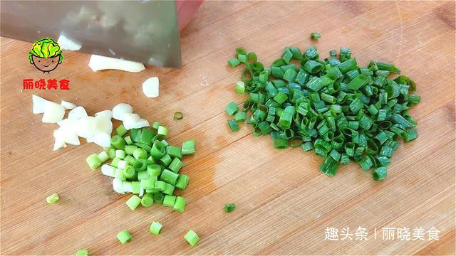  停不下|做鸡蛋汤时，不要再直接倒入鸡蛋了，教你一妙招，好喝到停不下嘴