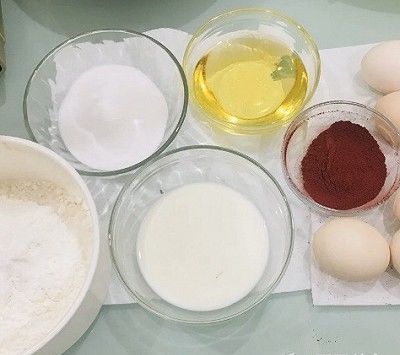  中空|红丝绒中空戚风大裂谷蛋糕（8寸）