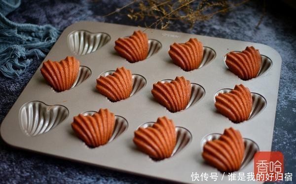 好吃|免打发!零失败的红丝绒玛德琳蛋糕,外脆内软超好吃