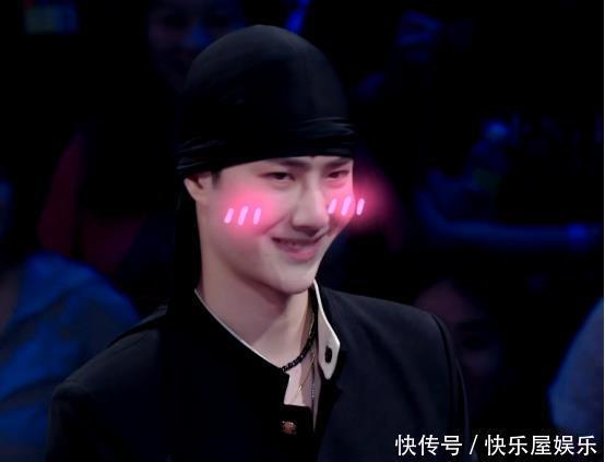 舞台|这就是街舞王一博水舞台太炸了,张艺兴:美中不足,一博没脱!