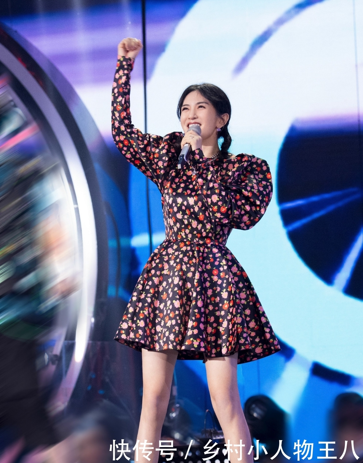 首播|嗨唱2首播收视斩获三网第一,大玩家谢娜霸榜热搜