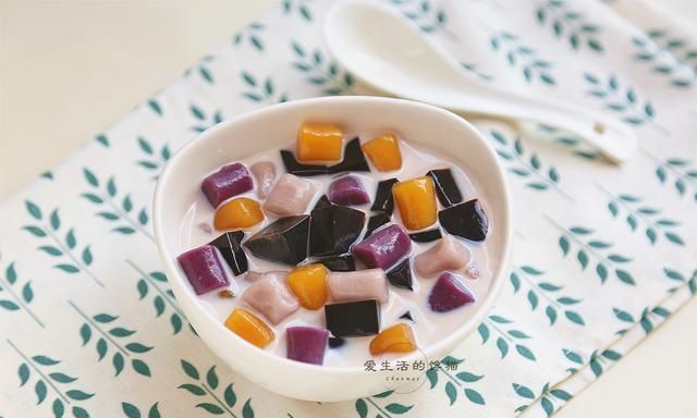 简单|想吃芋圆不用买了,三种食材简单一做,想吃就吃,放半年也不会坏