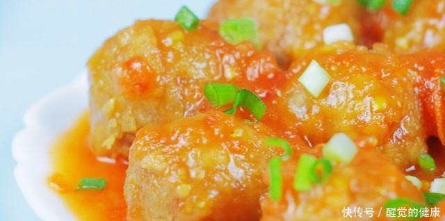 肉末|想吃肉丸子,用这种做法,肉末加一块老豆腐,锅里一炸,真香