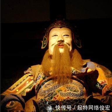 诸葛亮|诸葛亮死后,蜀中无大将?刘禅时期尚有七位名将,第一不输军神