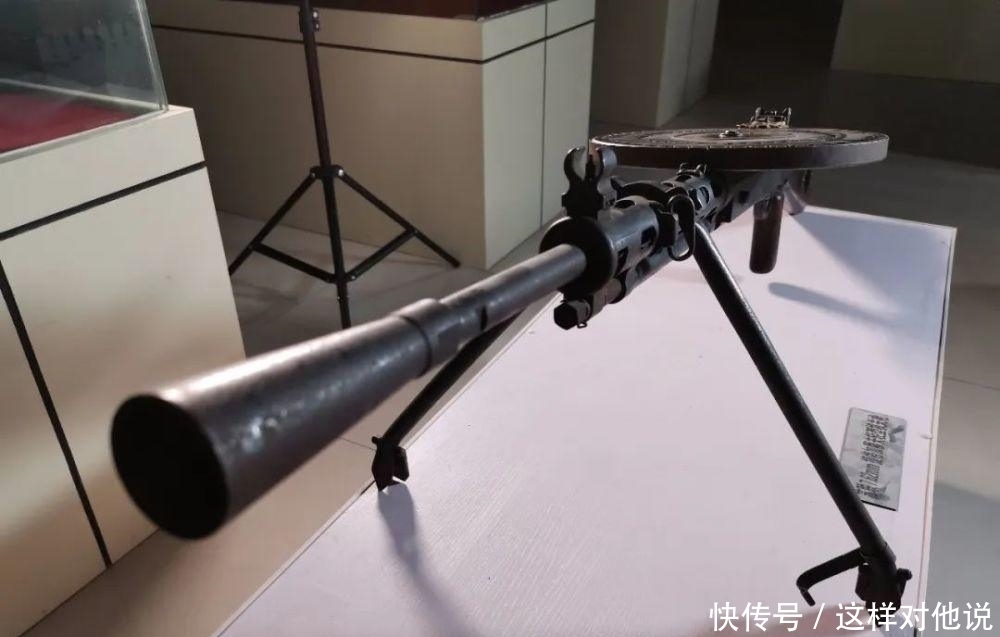警察|宁夏警察博物馆陈列室里的世界名枪