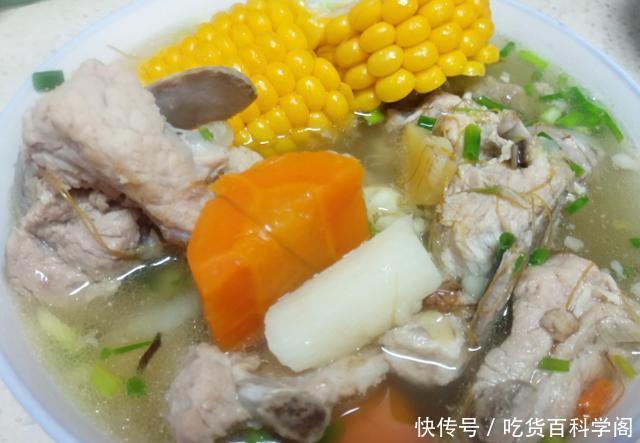 技巧|炖排骨有技巧,千万别忘这2种食材,汤鲜肉嫩,深秋靠它暖胃