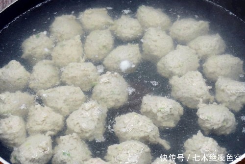 汤鲜|立秋贴秋膘,这菜再贵也要给家人吃,软糯可口醇香,汤鲜又润肺