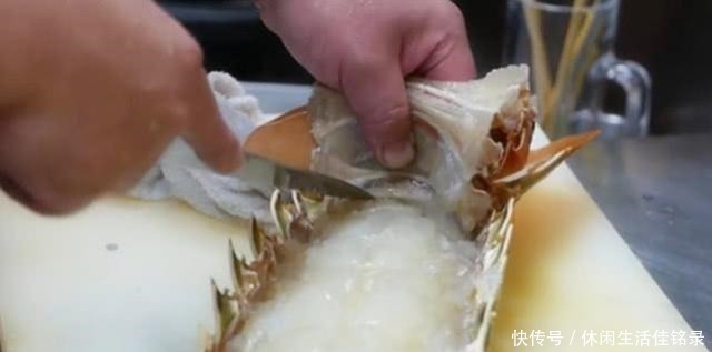 了得|我国一级厨师的刀工了得看他如何处理大龙虾,几乎没浪费虾肉!